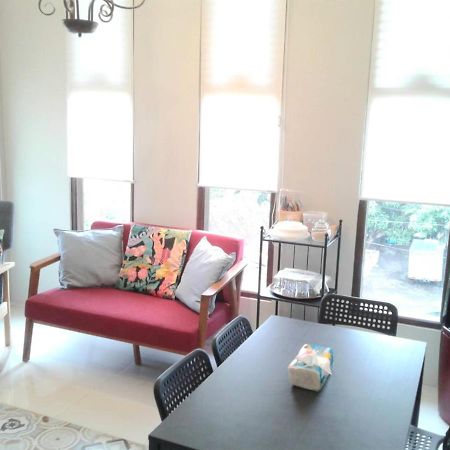 Sabi Guest House - Strategic Family -Married Couples Only- Hostel In Prawirotaman Yogyakarta Exteriör bild