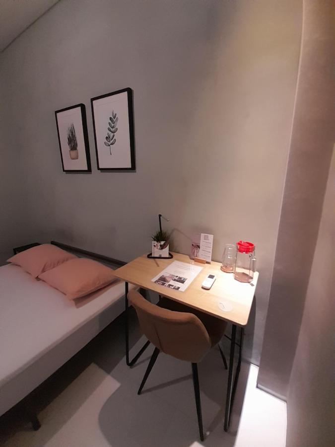 Sabi Guest House - Strategic Family -Married Couples Only- Hostel In Prawirotaman Yogyakarta Exteriör bild